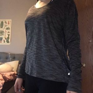 Long sleeve loose lululemon shirt grey